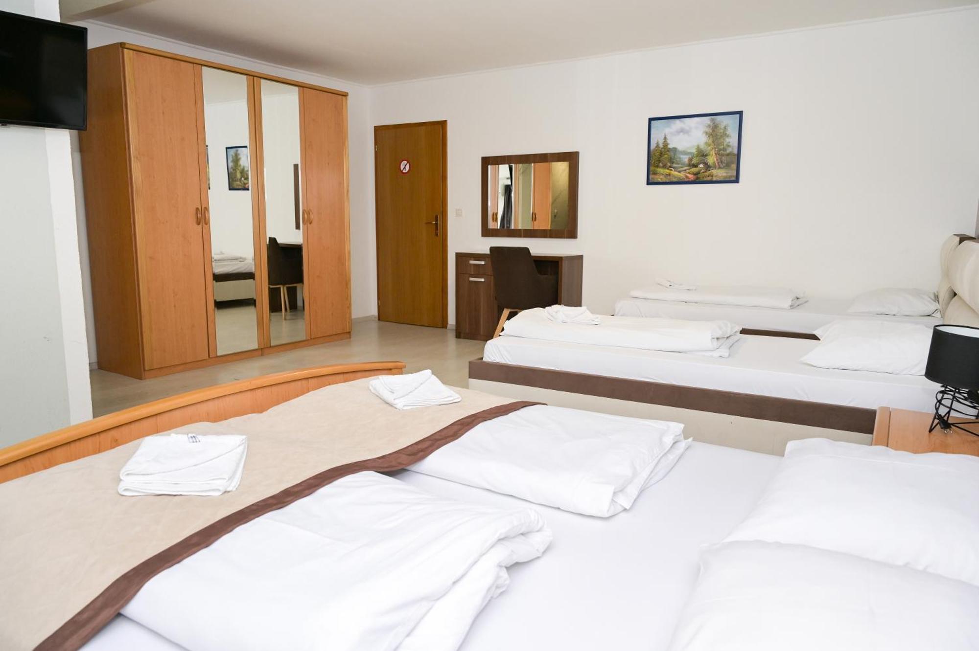 Motel Plaza Jajce Luaran gambar