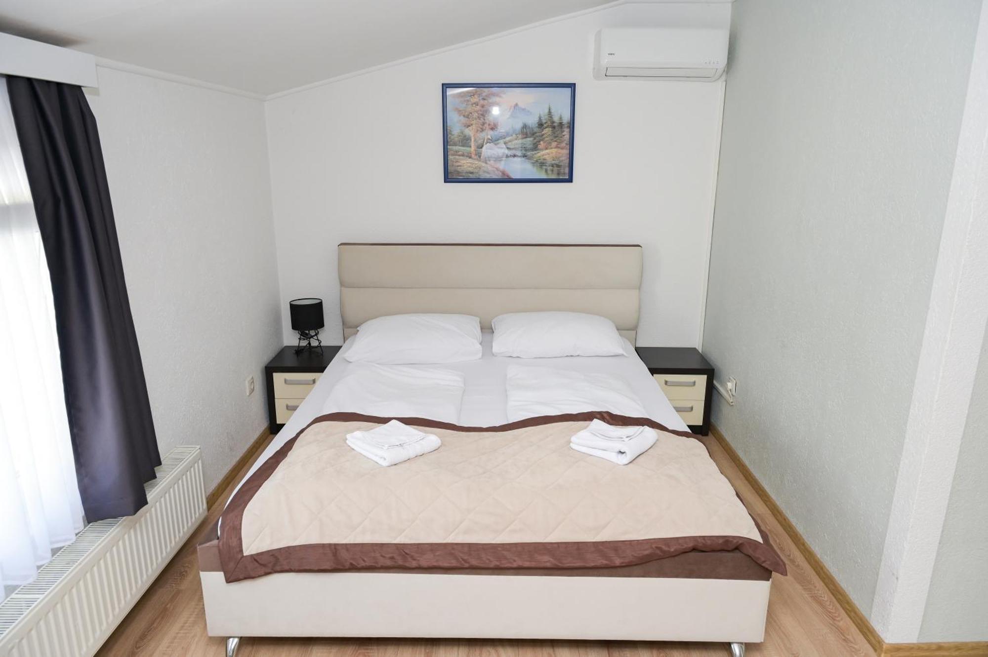 Motel Plaza Jajce Luaran gambar